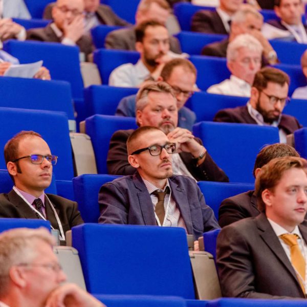 DSC_1402_plenary-audience