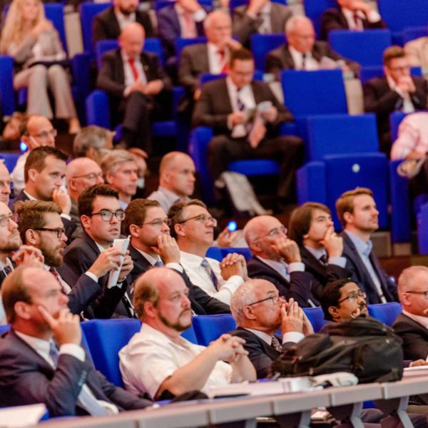 DSC_1454_plenary-audience