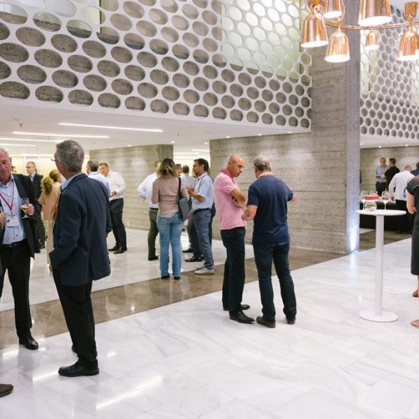 EFRC_2018_211-187×187-1024×683