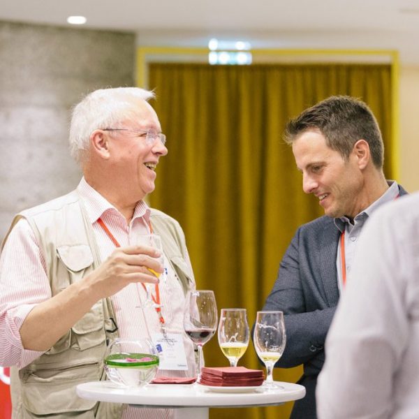 EFRC_2018_295-187×187-1024×683