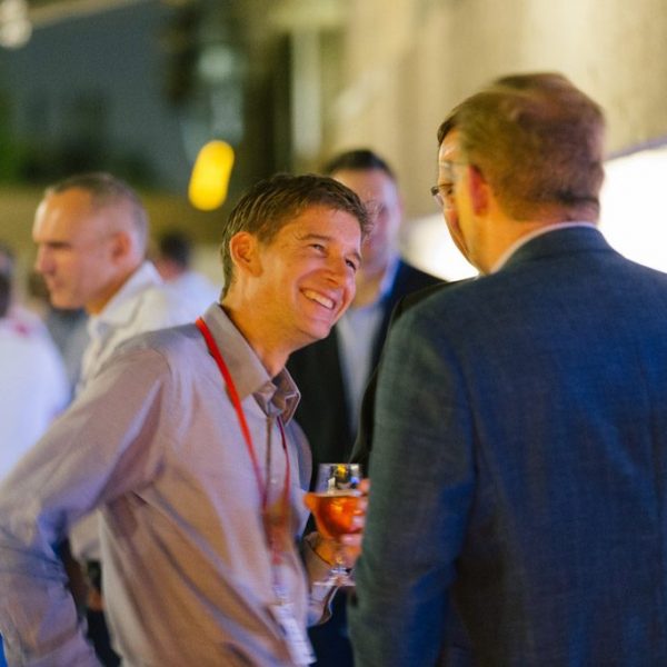 EFRC_2018_318-187×187-1024×683